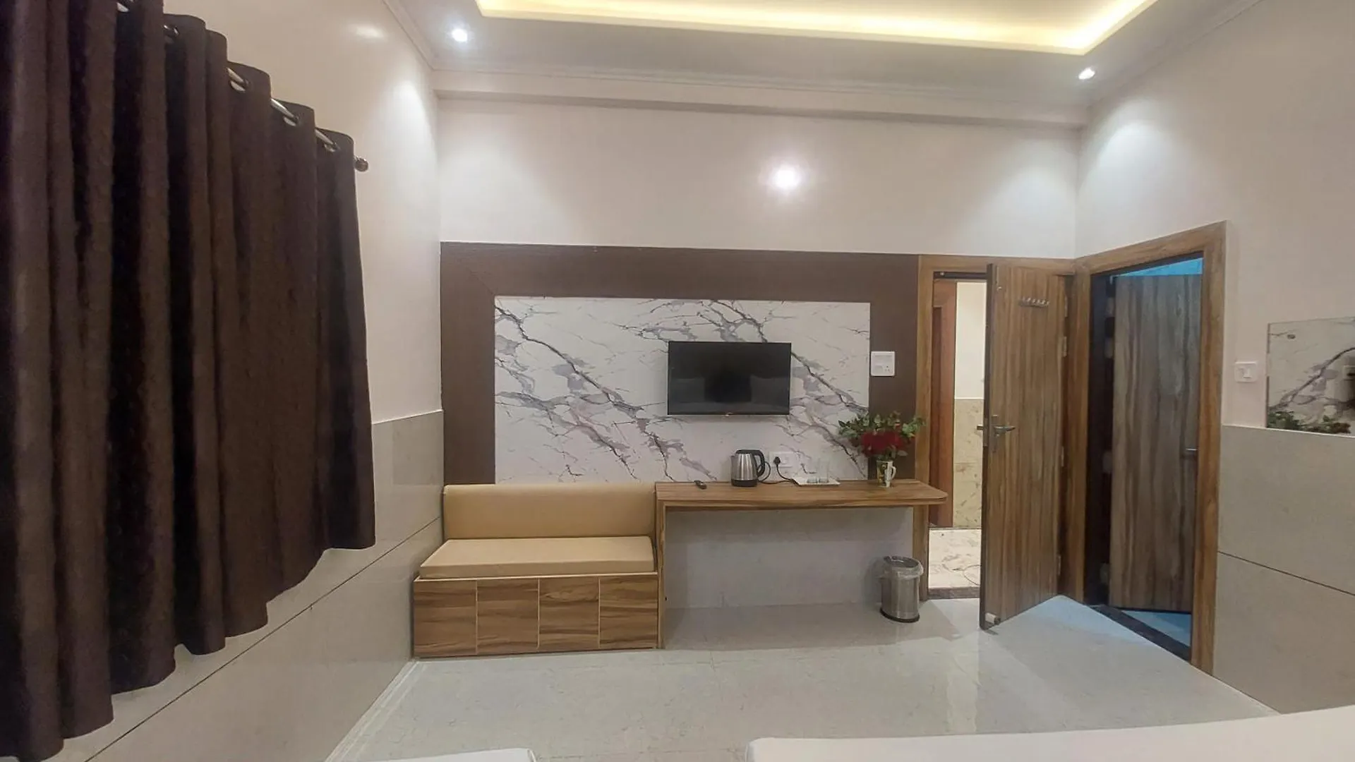 Apartament Taj Belleza Vista By Trippizo Agra  Indie