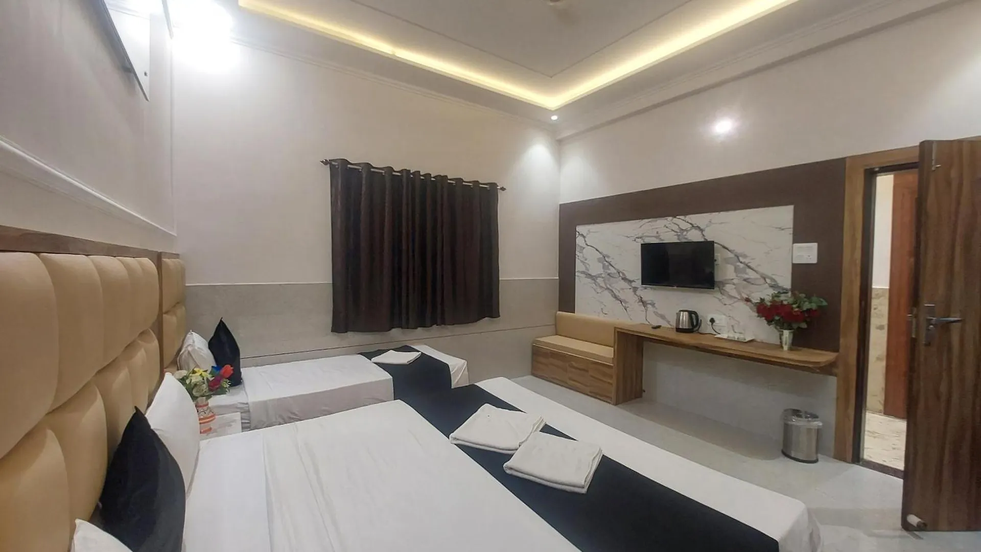 Apartament Taj Belleza Vista By Trippizo Agra  0*, Agra (Uttar Pradesh) Indie